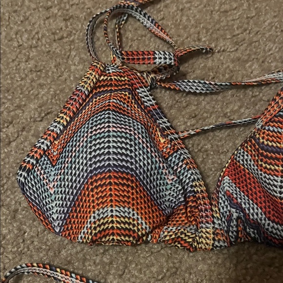 Colorful Patterned String Bikini Set Not Sure of Brand Transparent Tag - Picture 4 of 5